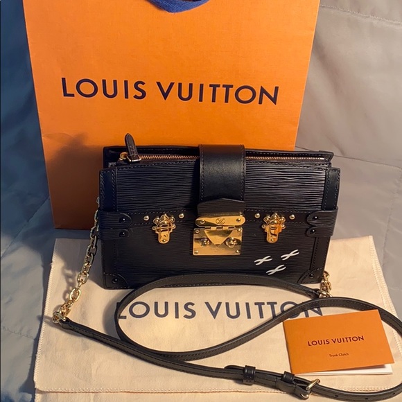 Louis Vuitton Trunk Clutch Handbag M53052